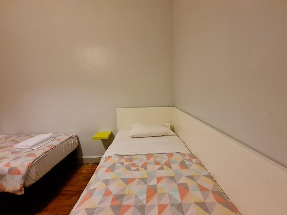 Shangri-La Hostel Anjos Lisbon Exterior photo