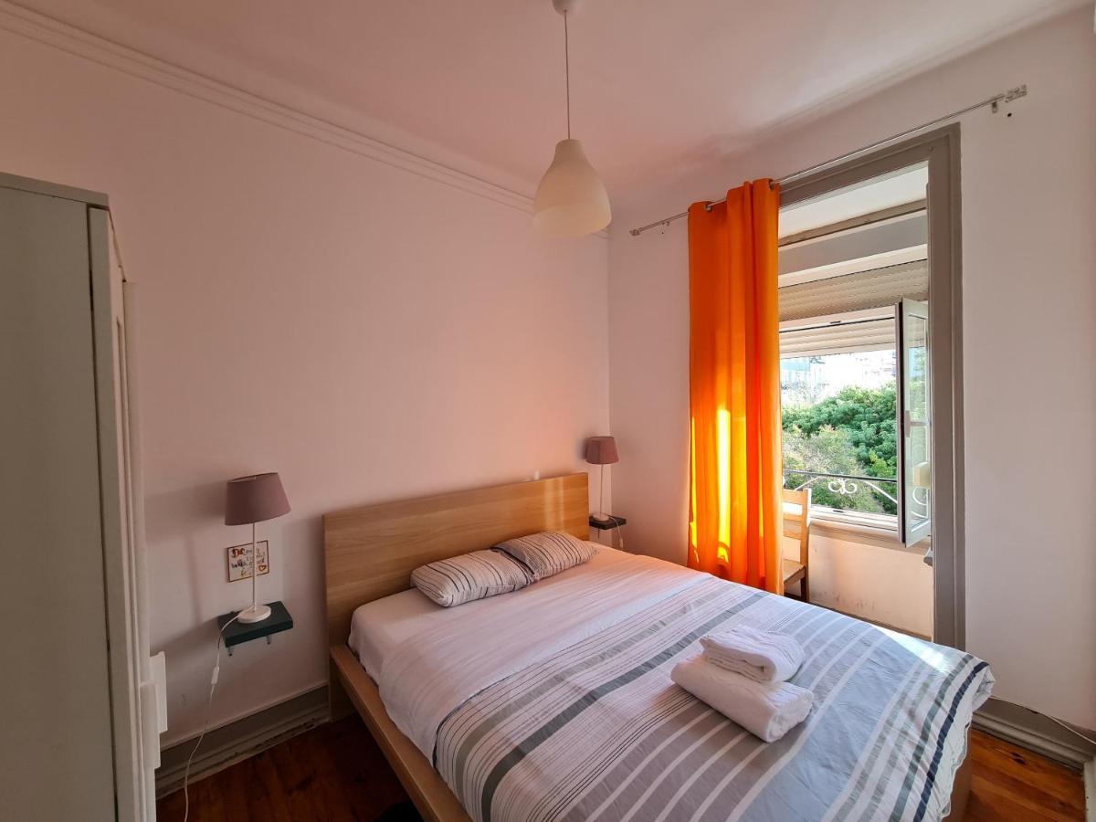 Shangri-La Hostel Anjos Lisbon Exterior photo