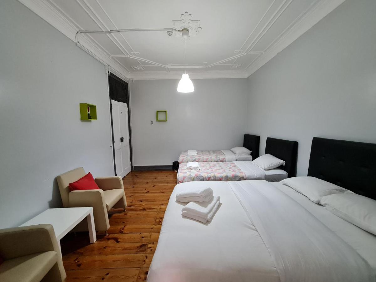 Shangri-La Hostel Anjos Lisbon Exterior photo